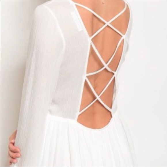 Brand new white dress from the Swanky Coconut 🌴 - Picture 4 of 4